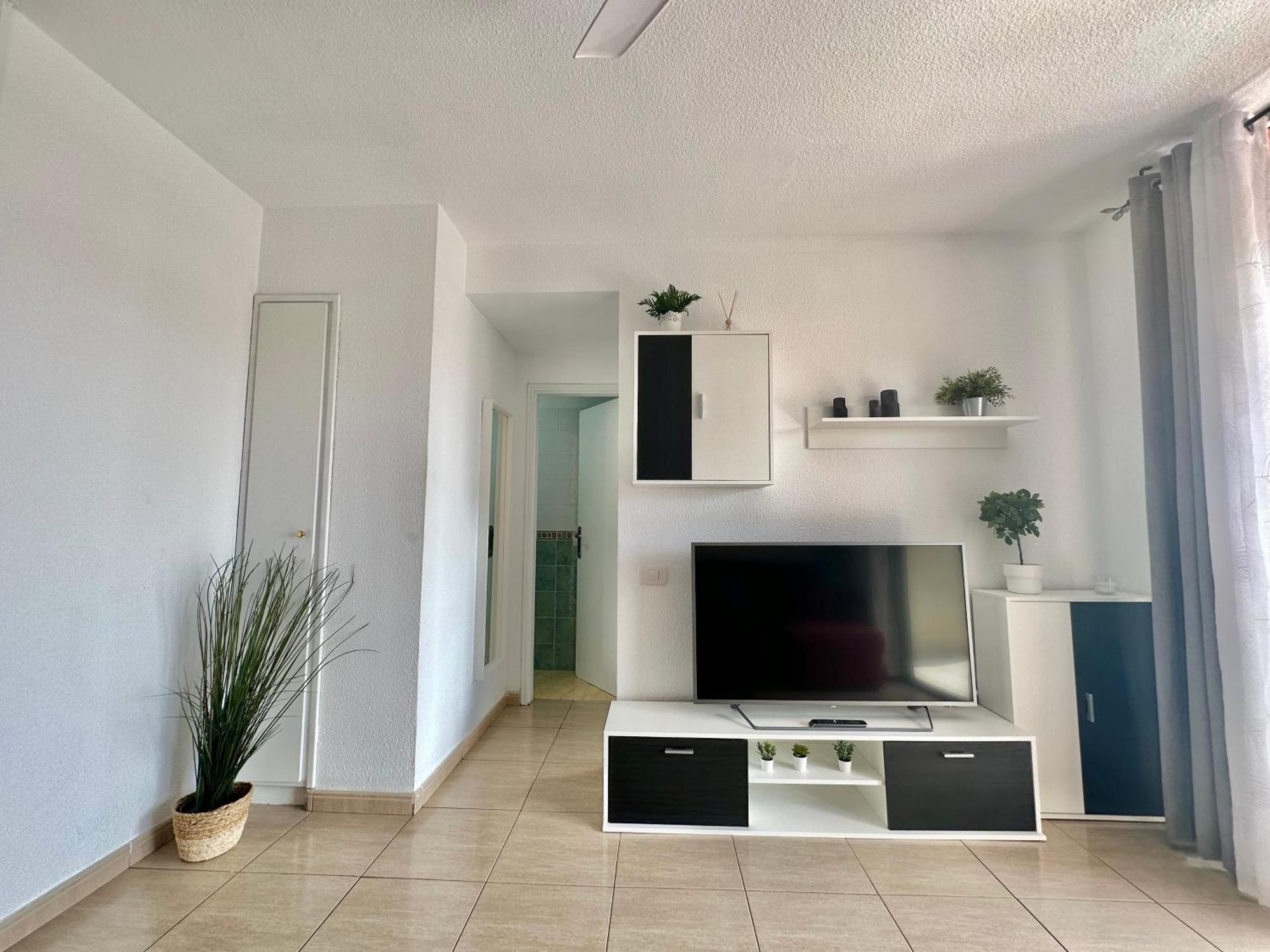 Sunbeach Apartment Arona  Exteriör bild